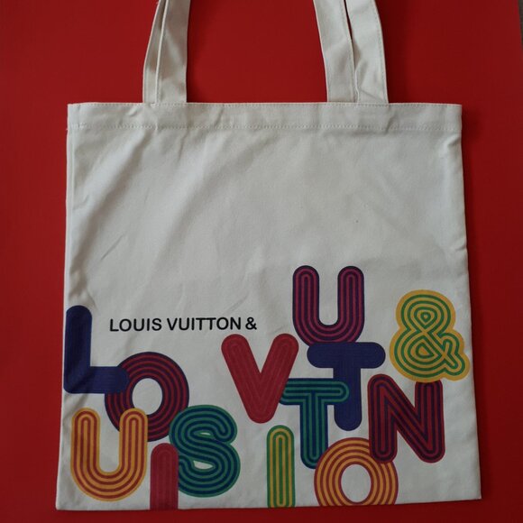Limited Edition 2021 Louis Vuitton Tote Bag - Picture 4 of 4